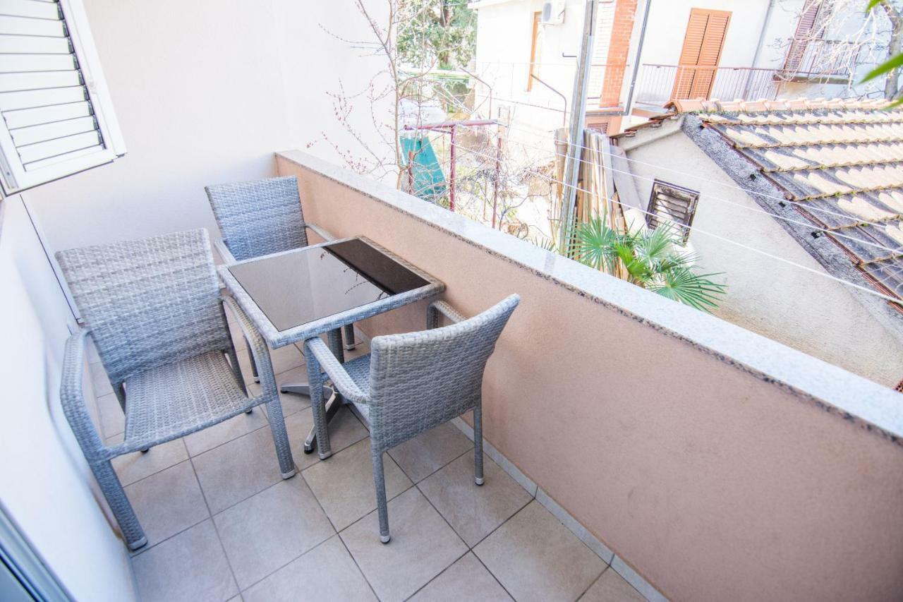 Cirjak Apartment