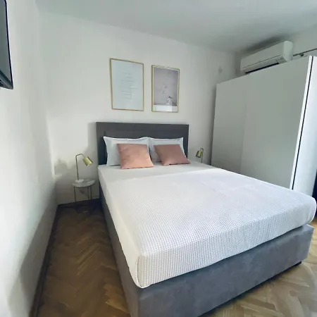 Cirjak Apartments Biograd Na Moru Exterior photo