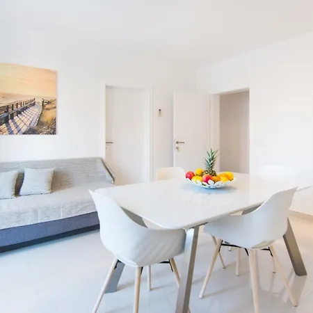 Cirjak Apartments Biograd Na Moru Exterior photo