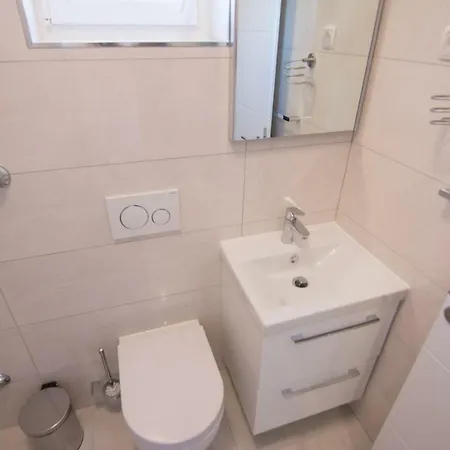 Cirjak Apartments Biograd Na Moru Exterior photo